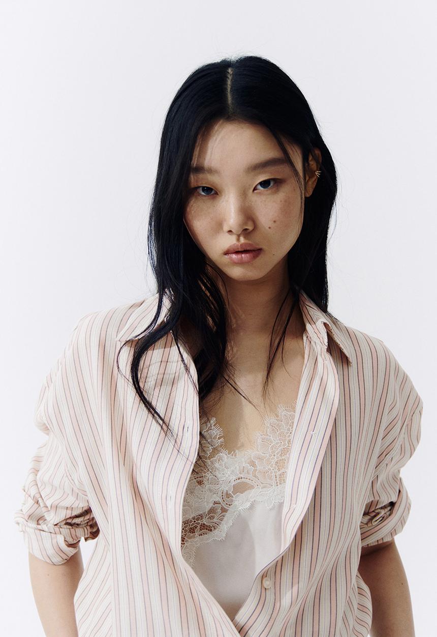 H&M - Oversized lyocell-blend shirt - light pink/striped