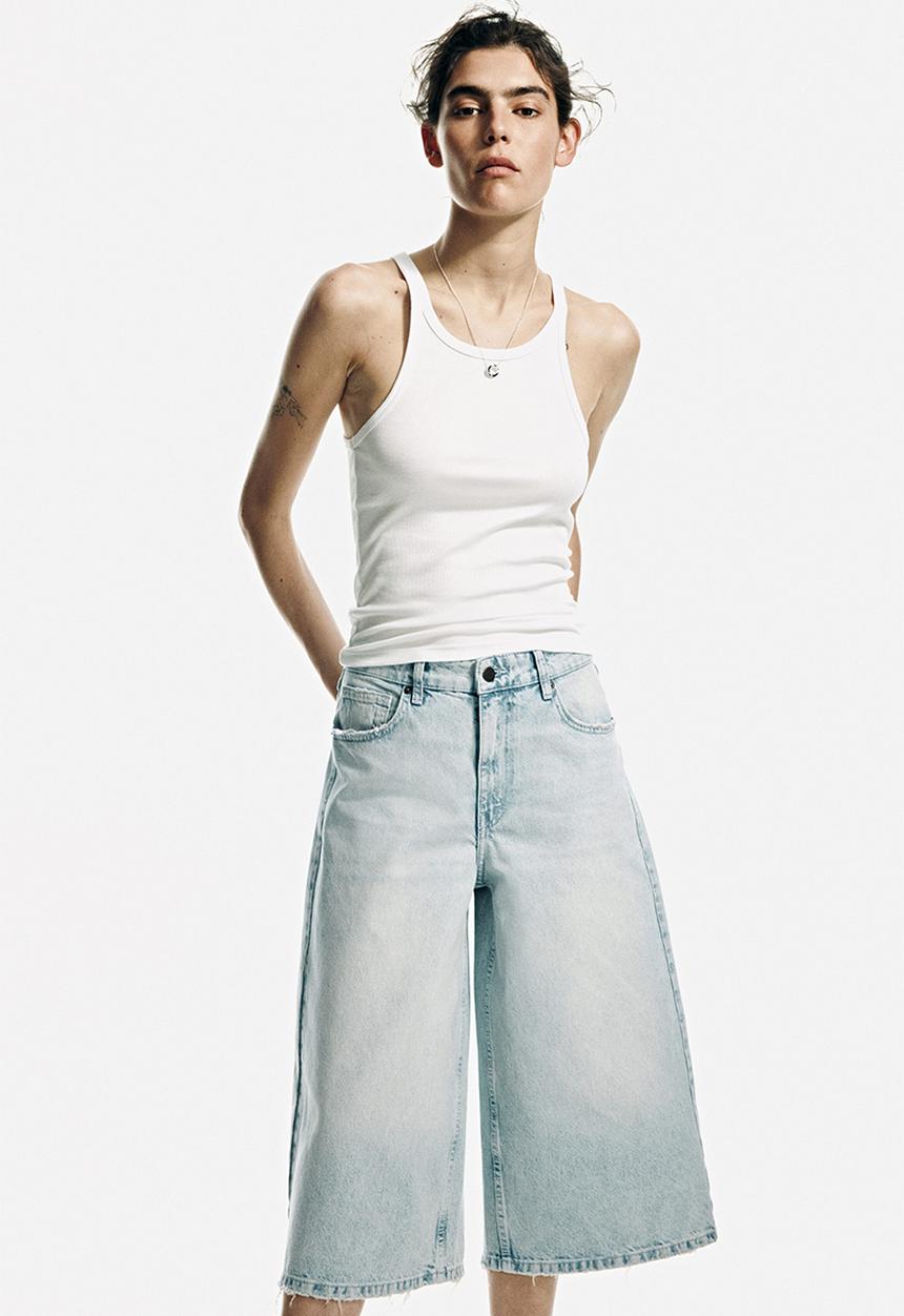 H&M - Wide regular waist culotte jeans - light denim blue