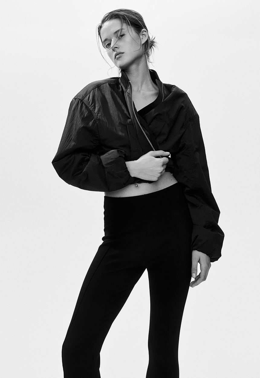 H&M - Crease-front stirrup leggings - black