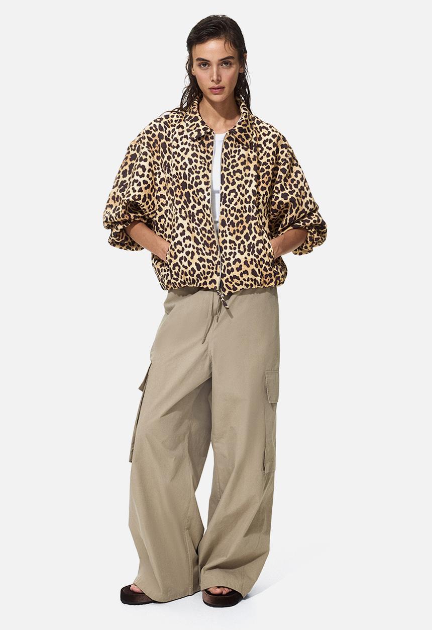 H&M - Oversized bubble-hem jacket - beige/leopard print