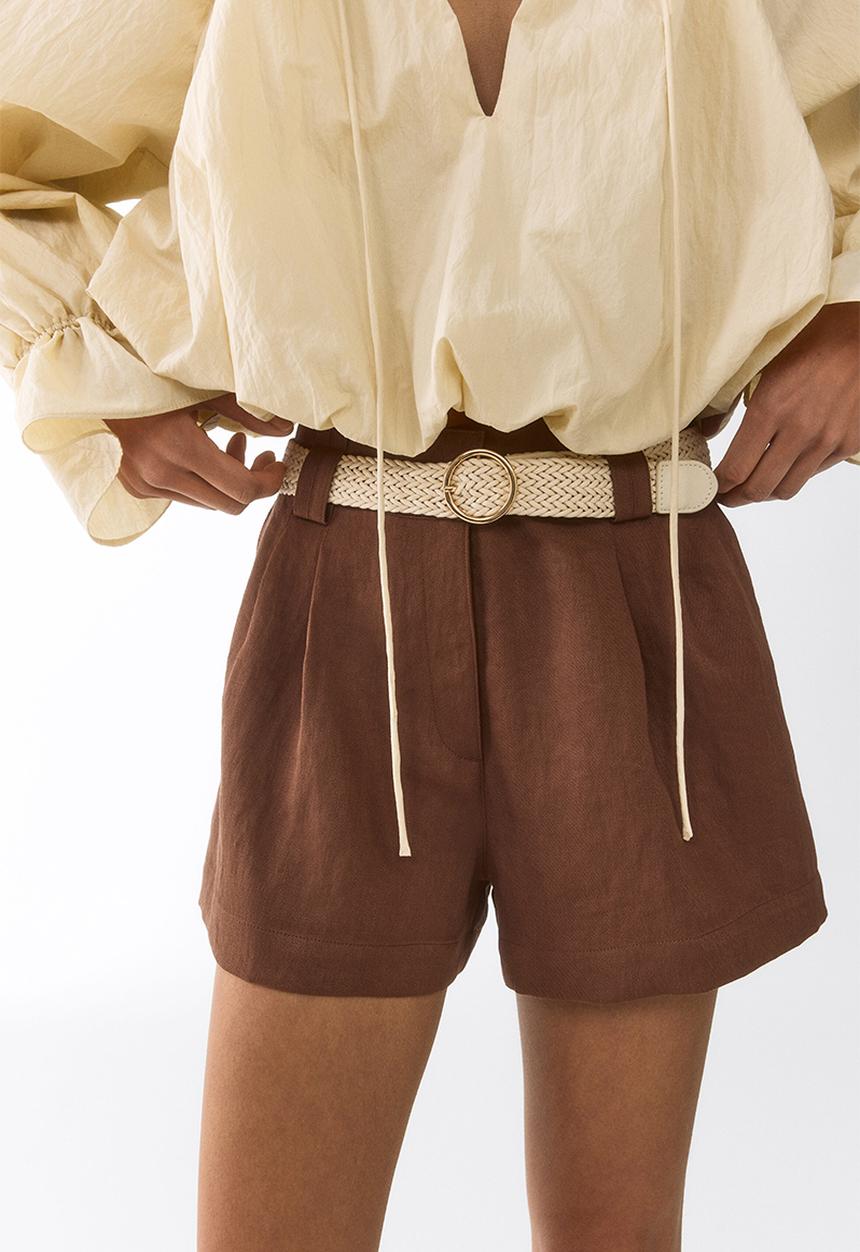 H&M - Belted tailored shorts - brown