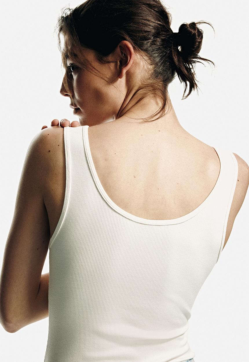 H&M - Ribbed thong body - white