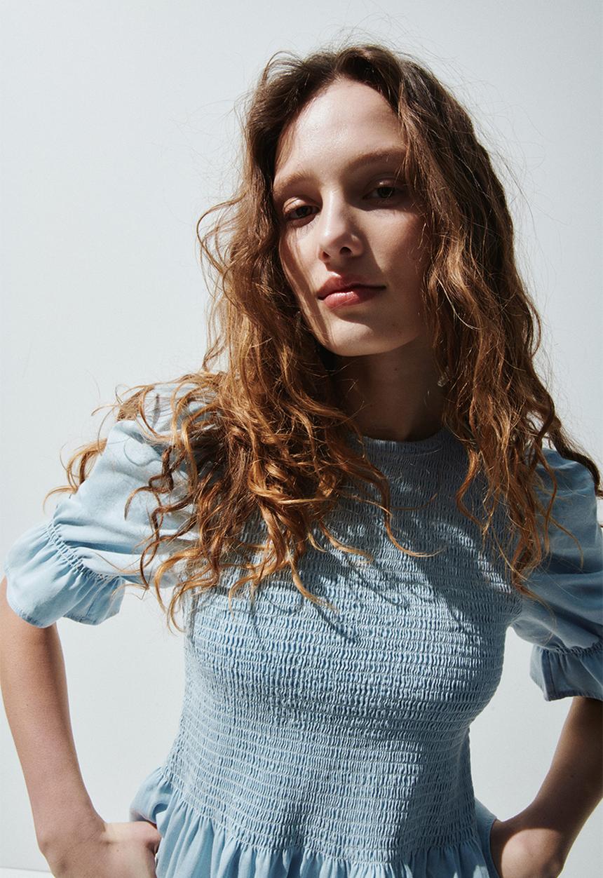 H&M - Smocked denim blouse - light blue
