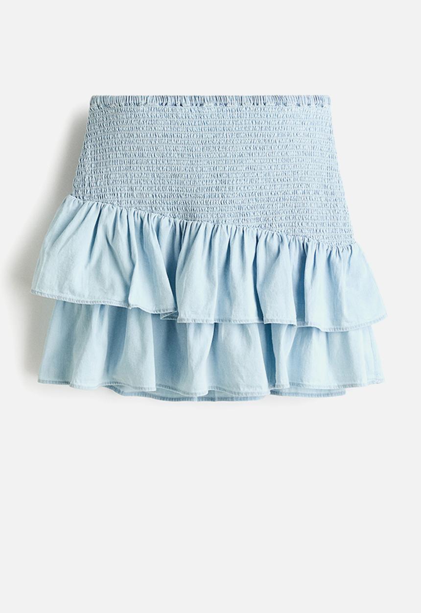 H&M - Smocked denim skirt - light blue