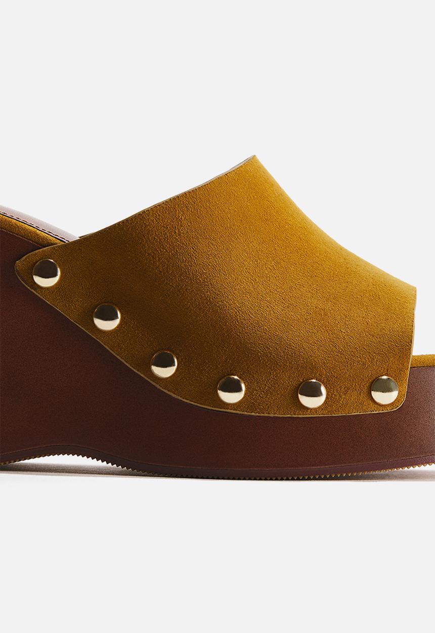 H&M - Wedge-heeled sandals - mustard yellow
