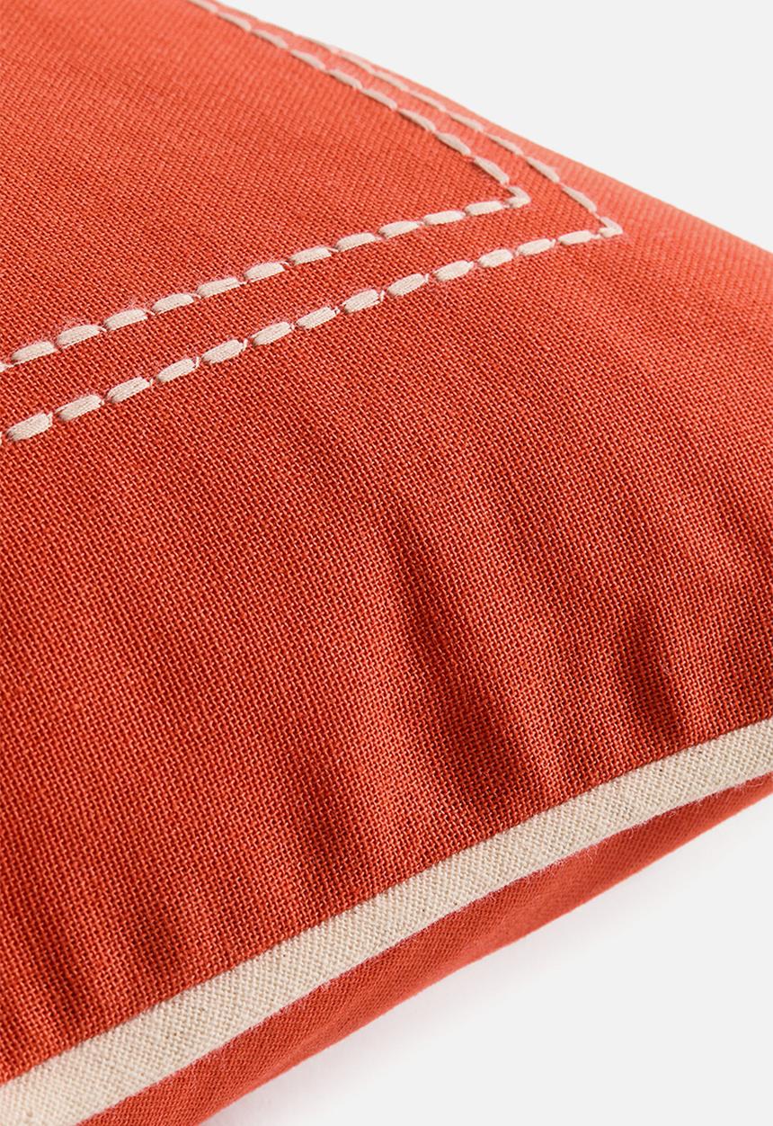 H&M - Embroidery-motif cushion cover - bright red/starfish