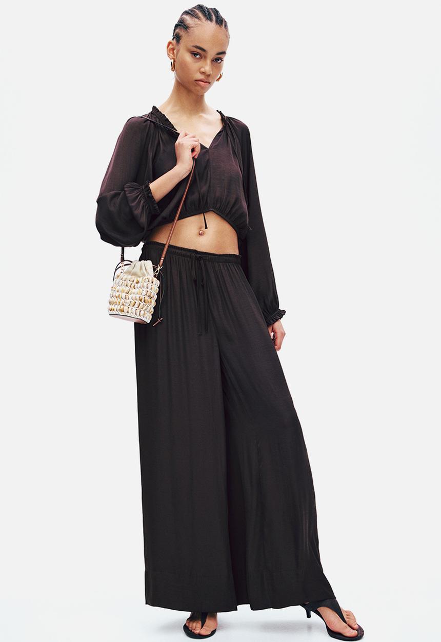 H&M - Balloon-sleeved blouse - dark brown