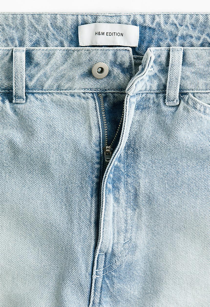 H&M - Barrel leg regular waist jeans - pale denim blue