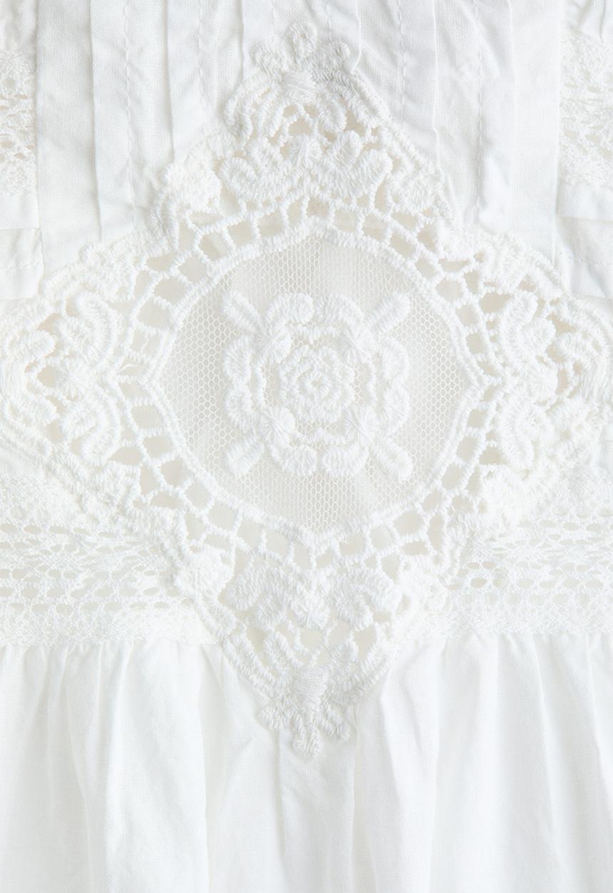 H&M - Broderie-anglaise cotton blouse - white
