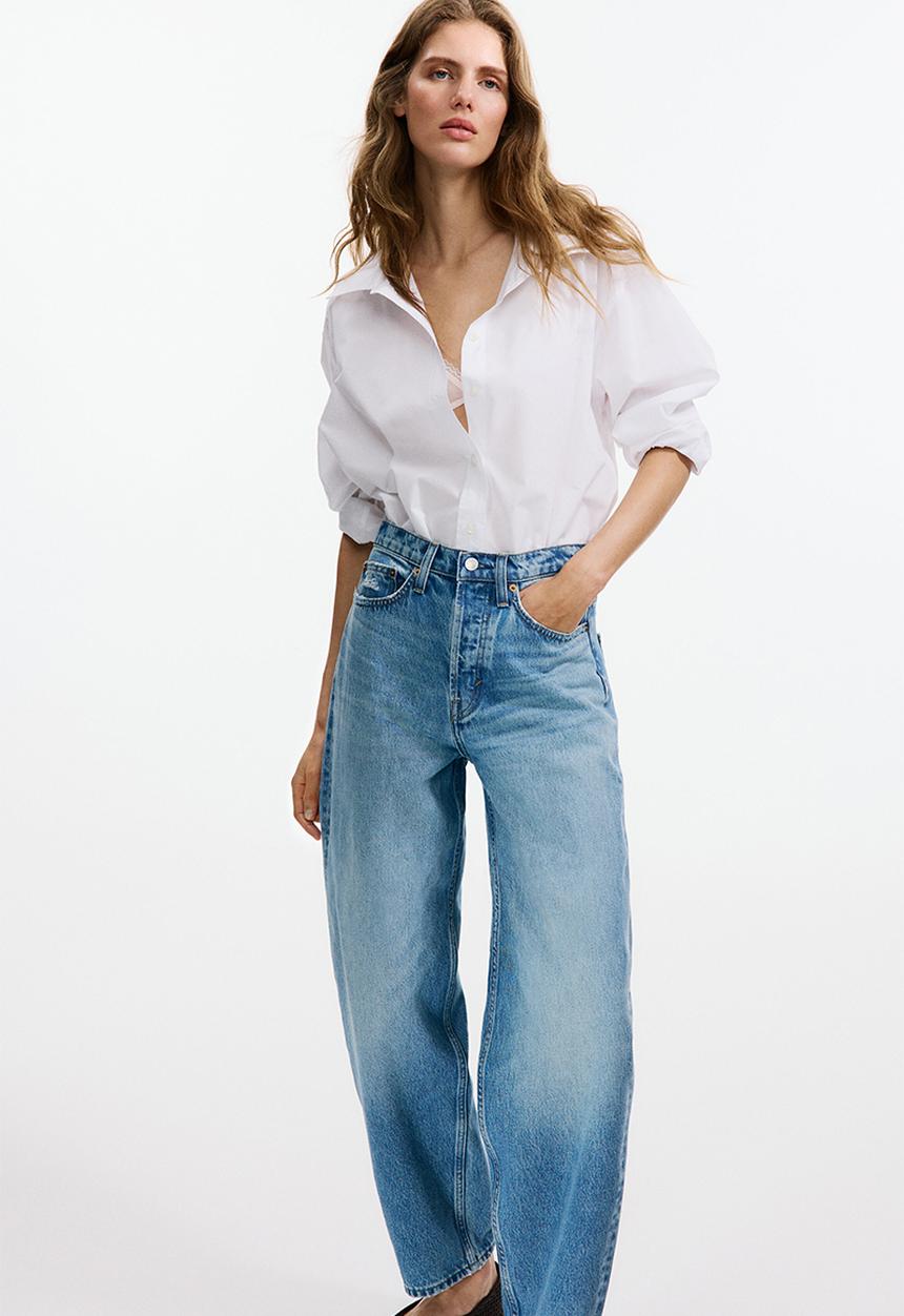 H&M - Barrel high waist ankle jeans - light denim blue