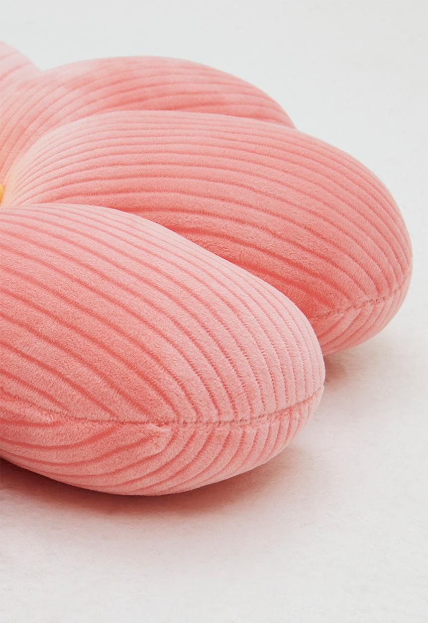 Pop Candy - Supersoft mochi minky daisy cushion - pink/yellow