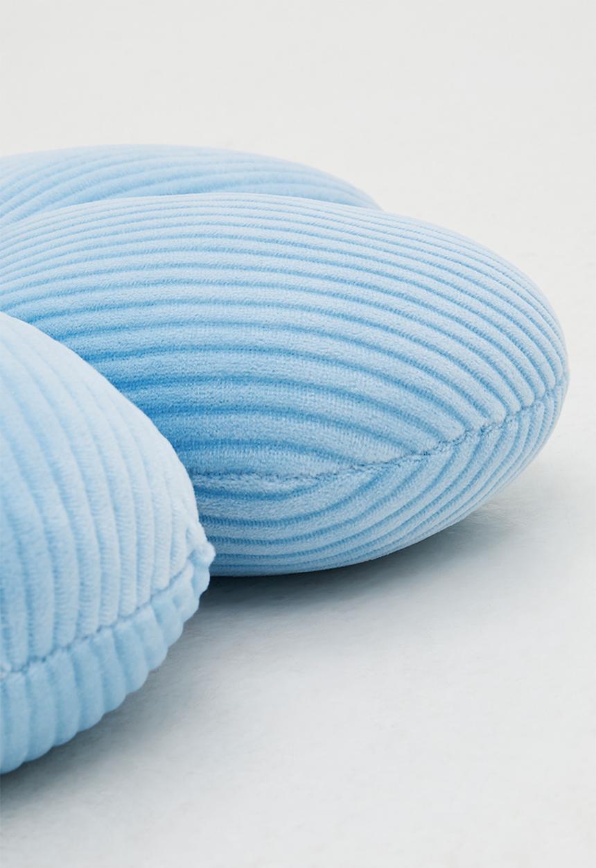 Pop Candy - Supersoft mochi minky daisy cushion - blue/pink