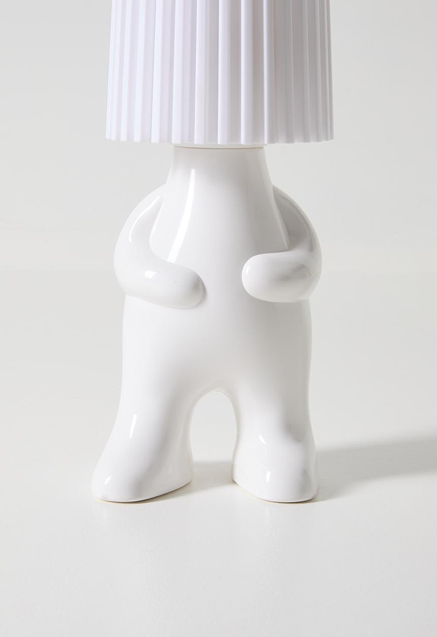 Pop Candy - Bottle cap character nigh light - white