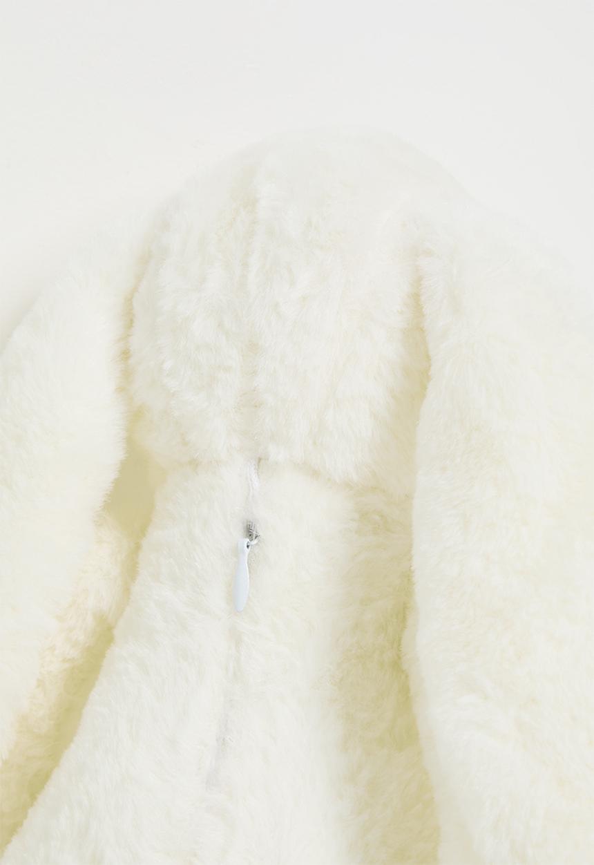 Pop Candy - Soft bunny plushie - white