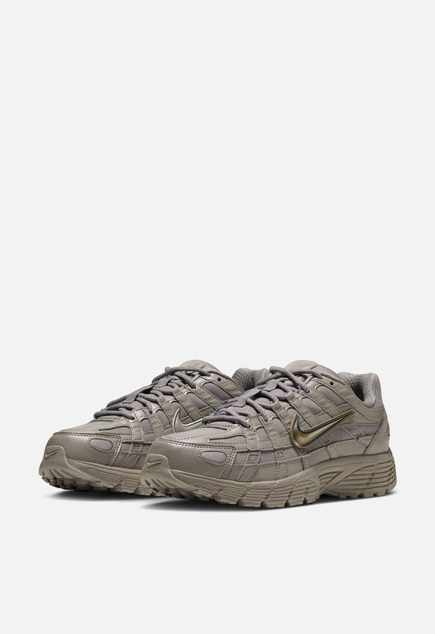 Nike - W NIKE P-6000 SE
