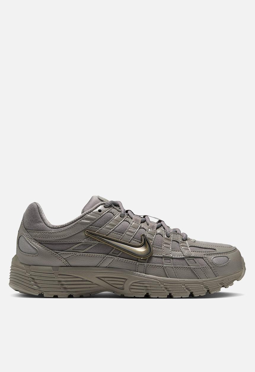 Nike - W NIKE P-6000 SE