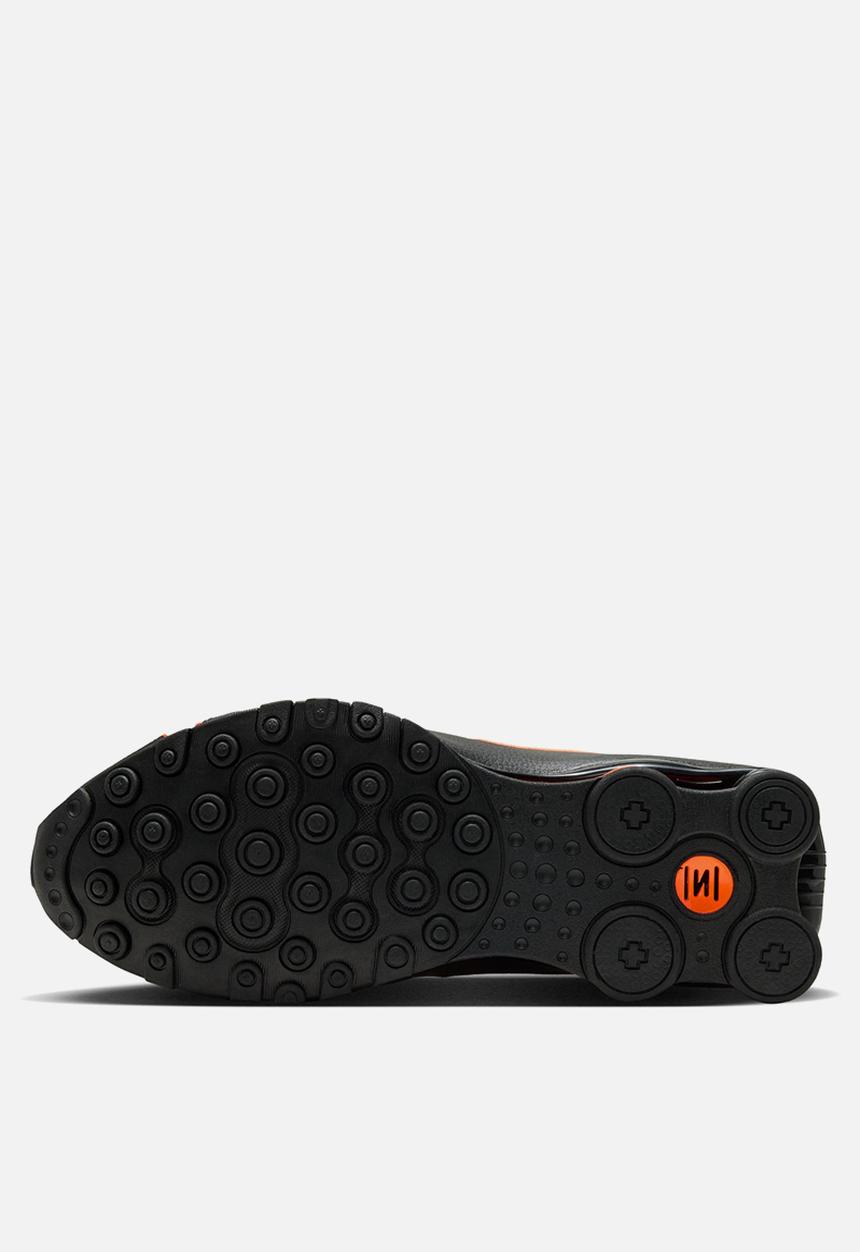 Nike - NIKE SHOX NZ