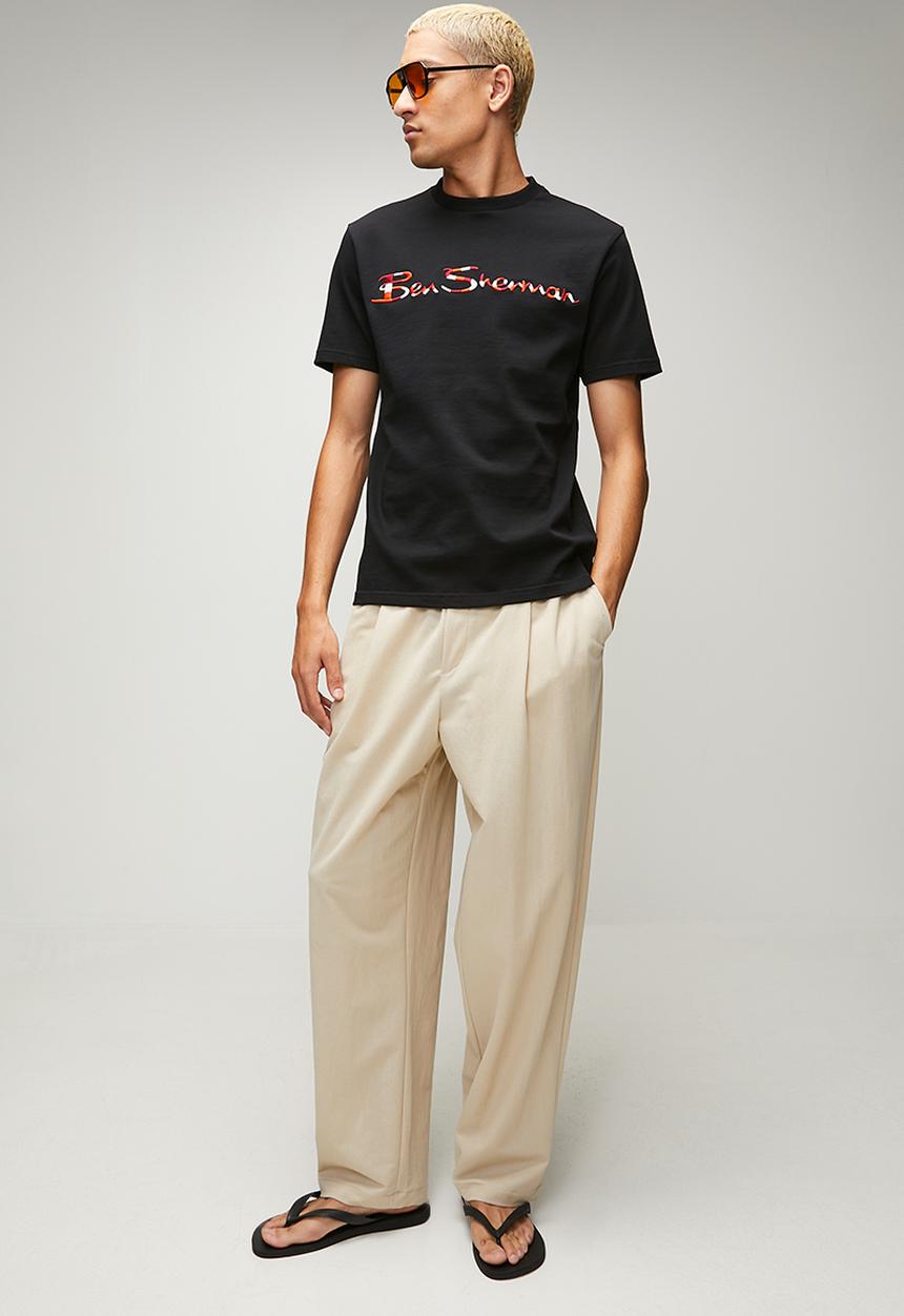 Ben Sherman - 3D Ben Sherman Emb Tee Shirt 260Gsm - Black