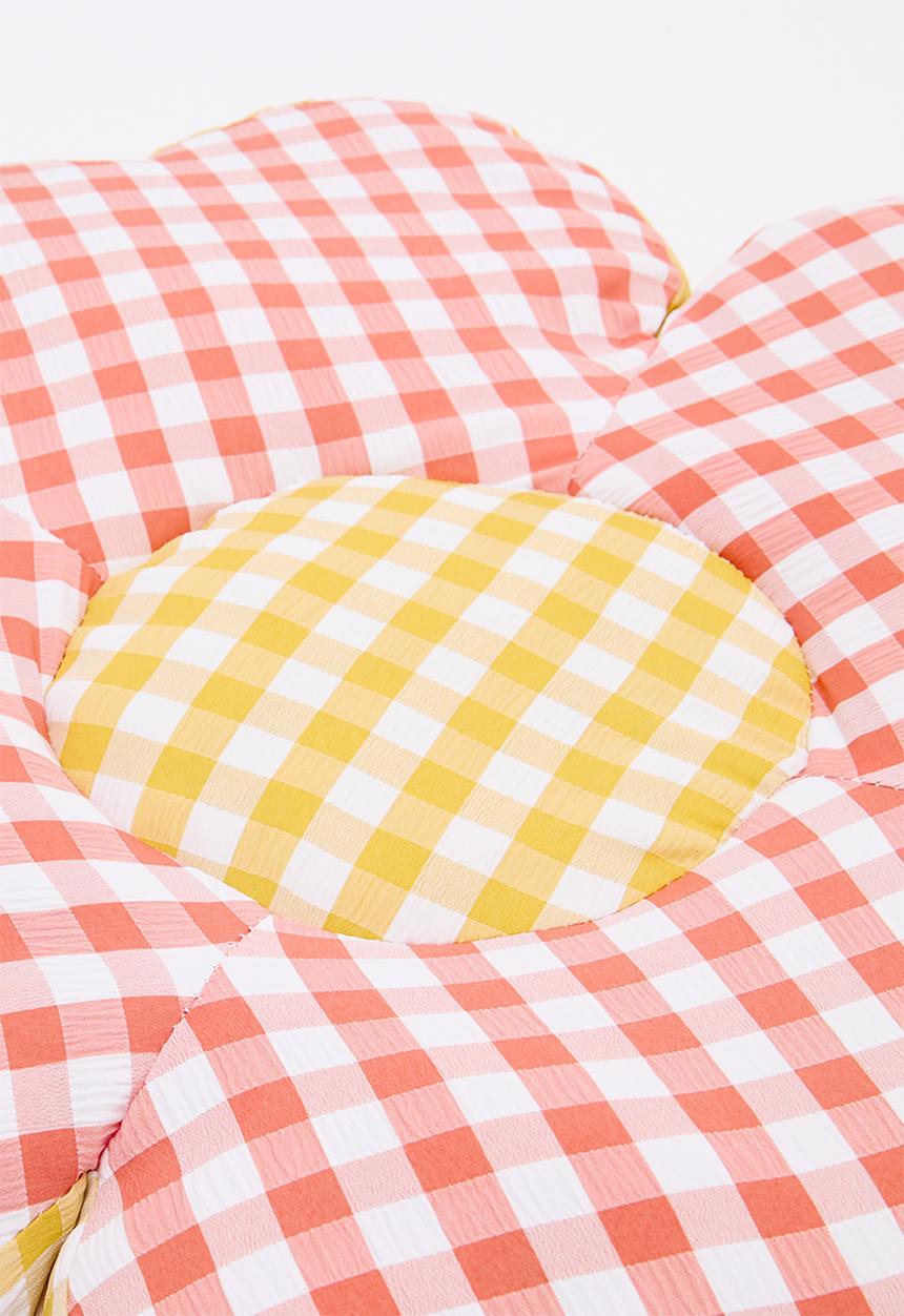 Pop Candy - Gingham flower-shaped cushion - red/yellow