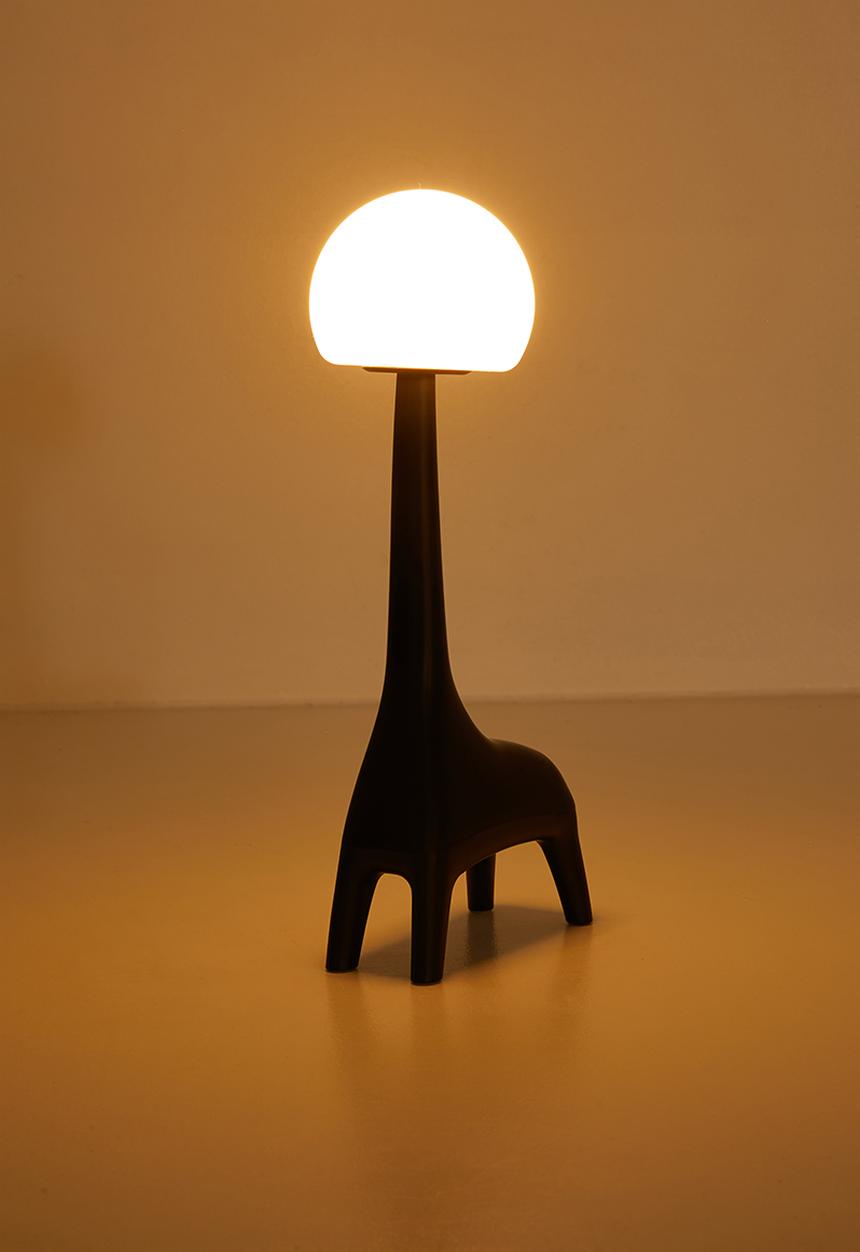 Pop Candy - Bulb head character night light - black