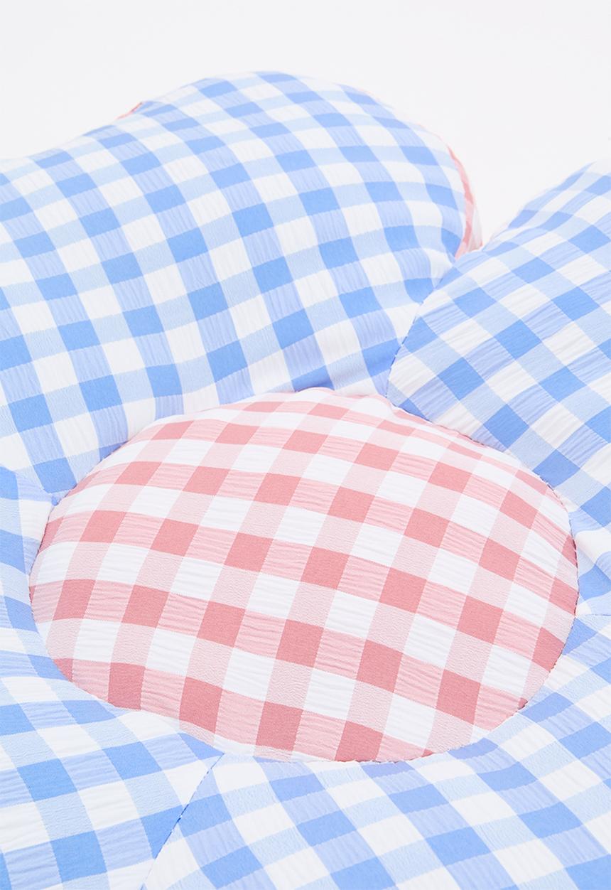Pop Candy - Gingham flower-shaped cushion - blue/pink