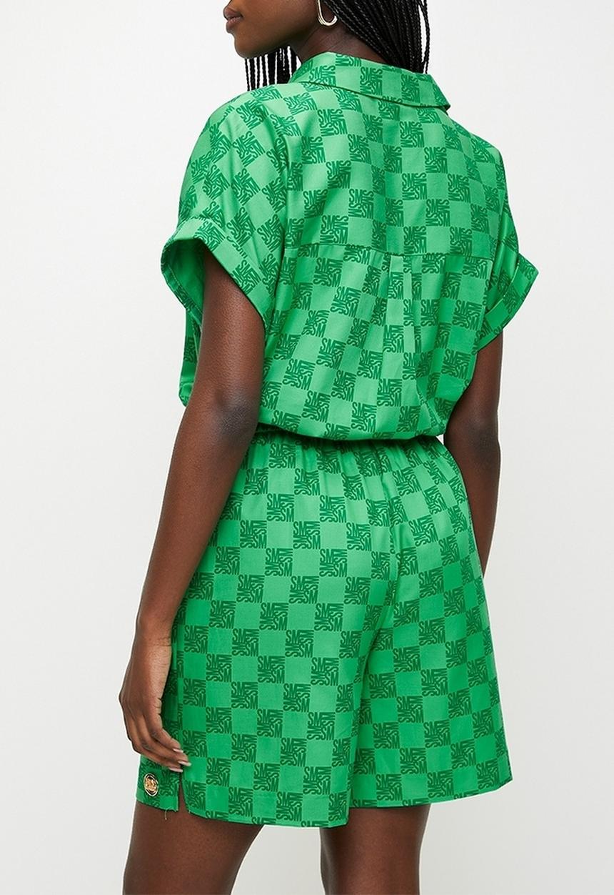 Steve Madden - Ladies Ayra Allover Printed Logo Shorts - Emerald