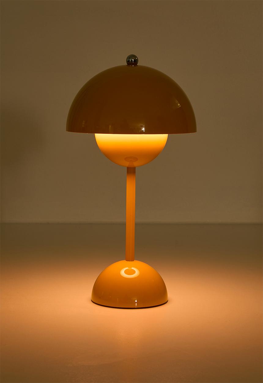 Pop Candy - Rechargeable LED dome lamp - mustard