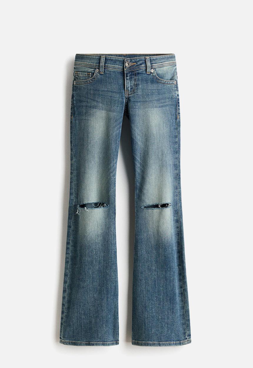 H&M - Flared leg ultra low waist jeans - denim blue