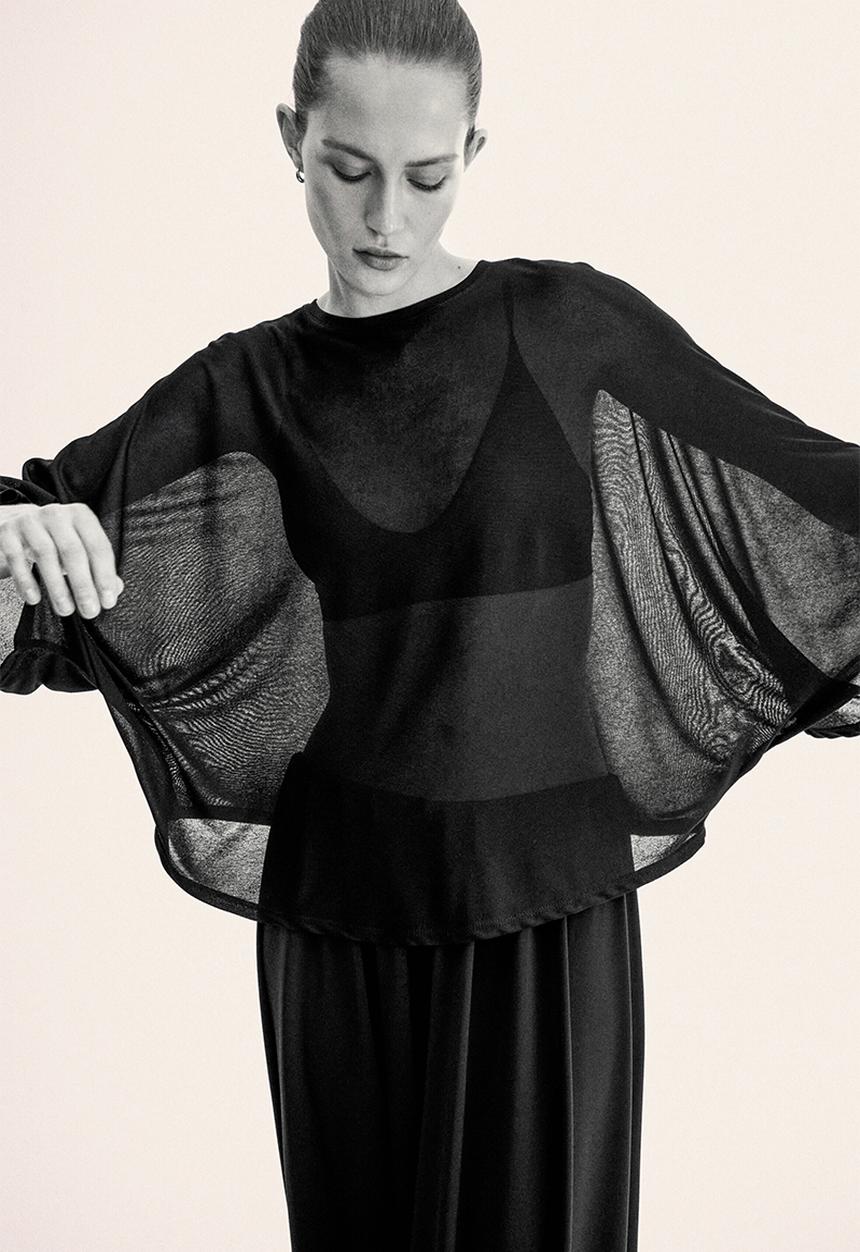 H&M - Batwing-sleeved jersey top - black