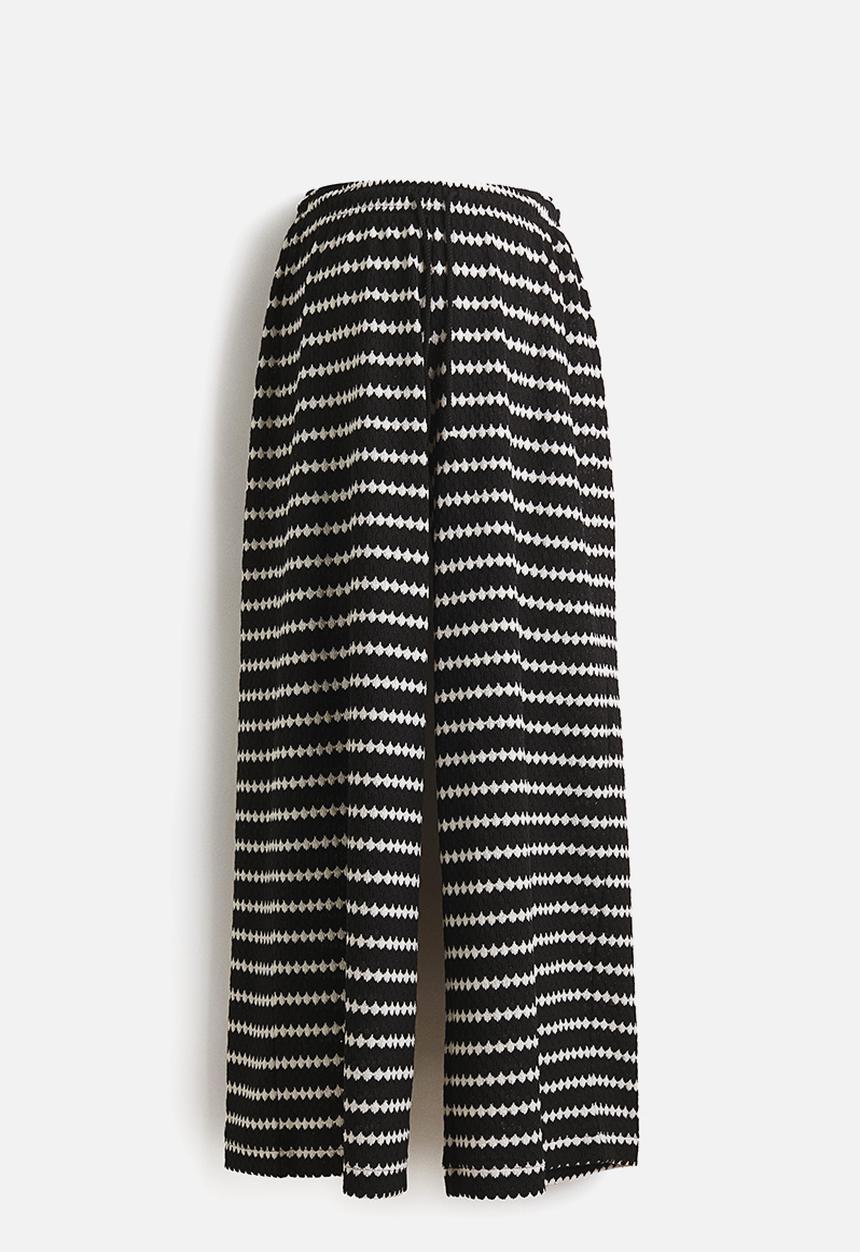 H&M - Mama before & after knitted trousers - black/striped