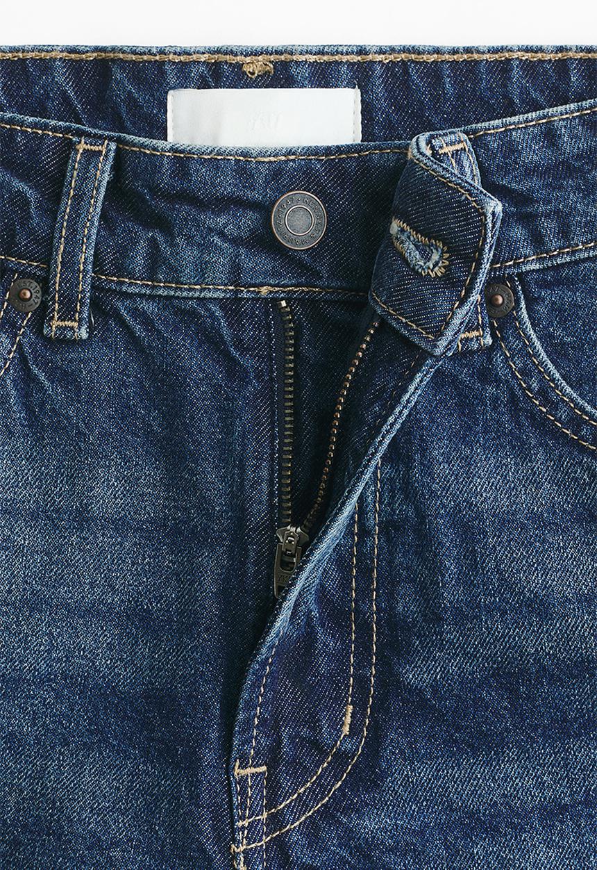 H&M - Denim shorts - dark denim blue