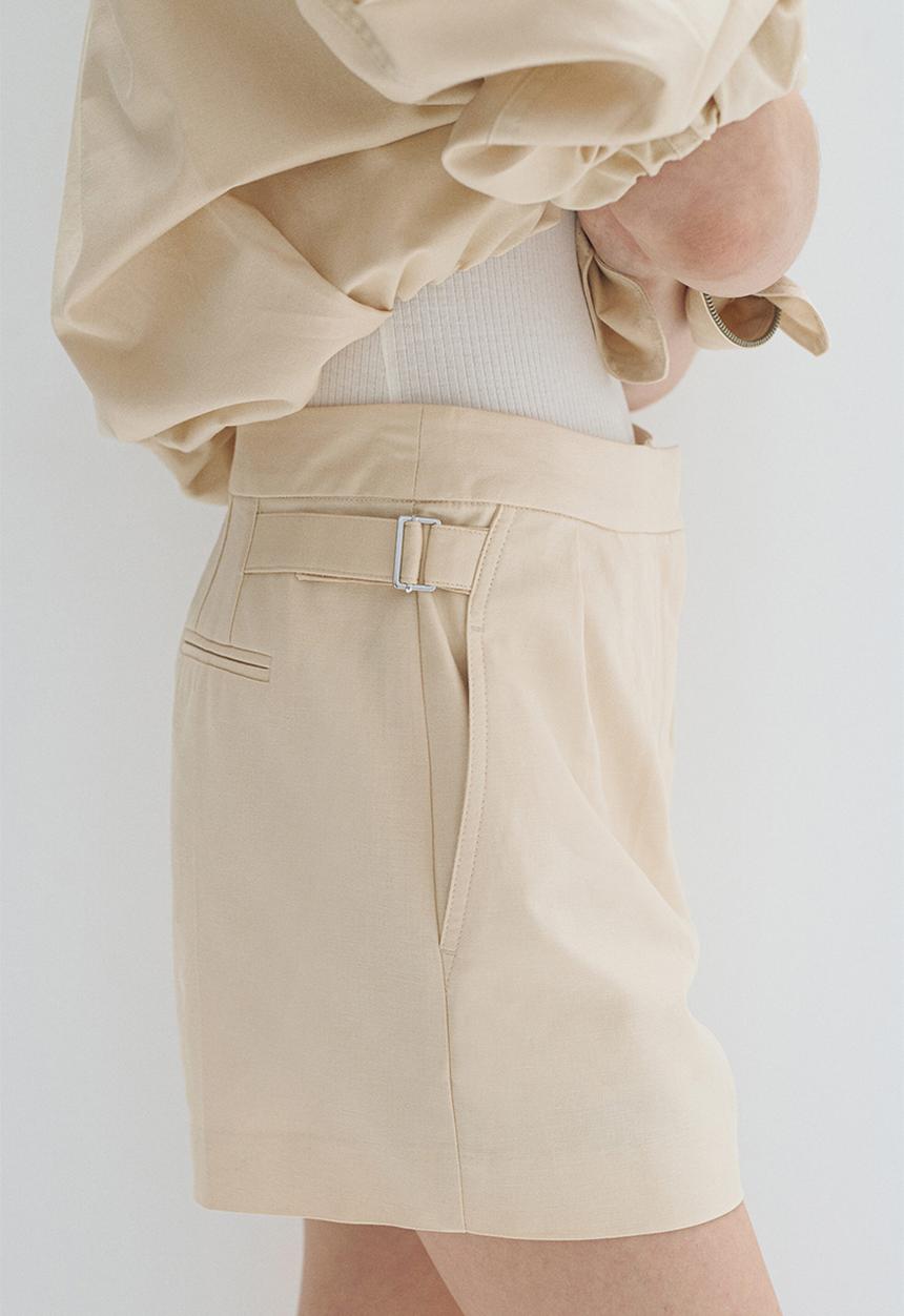 H&M - Linen-blend shorts - cream