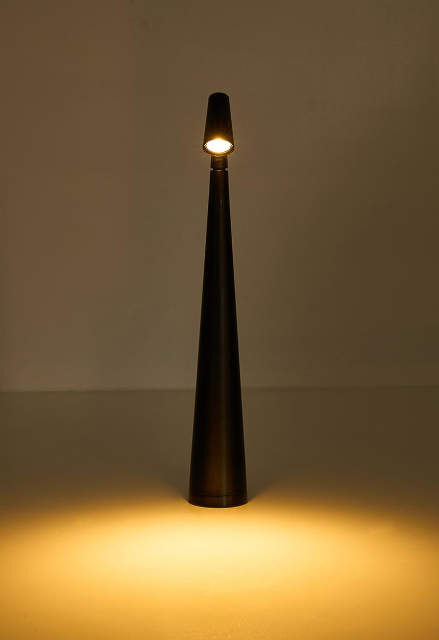 Pop Candy - Rechargeable LED spotlight lamp - black