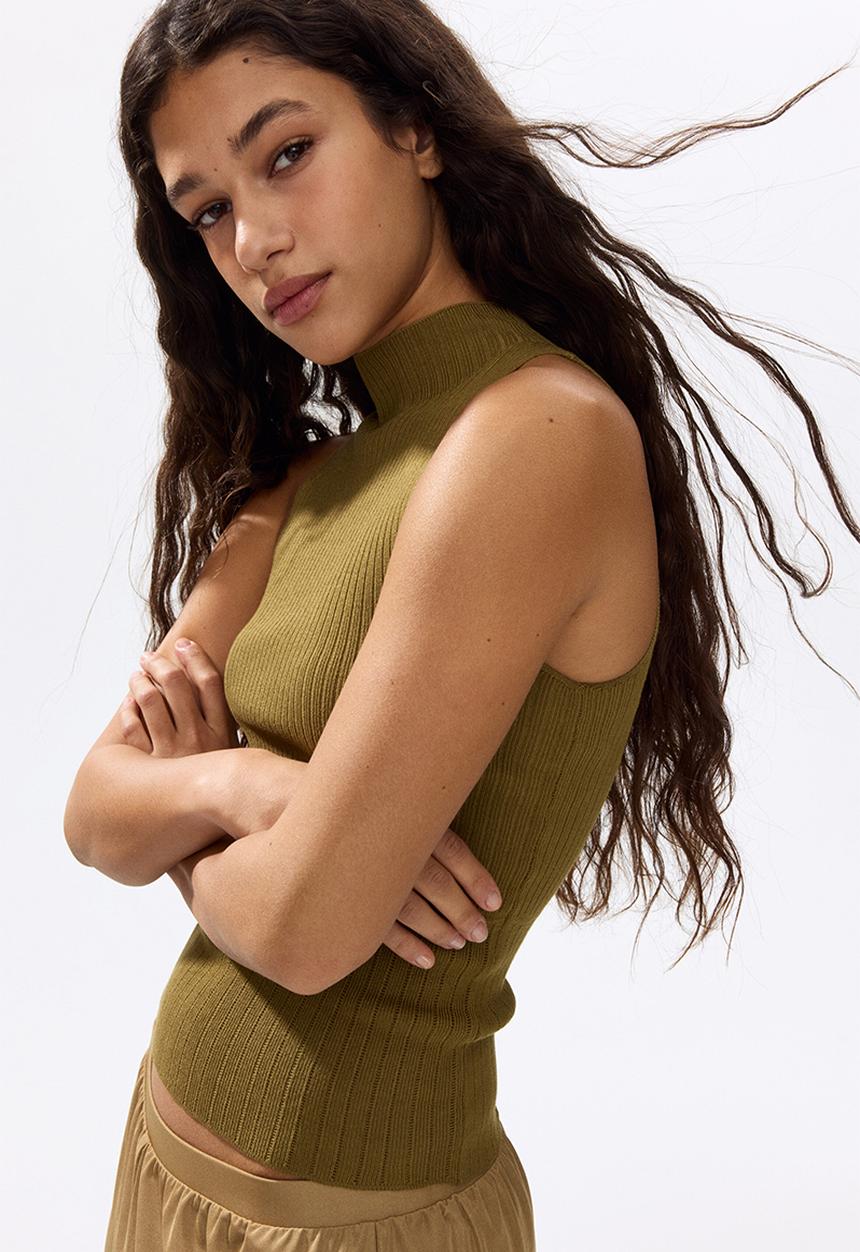 H&M - Rib-knit turtleneck top - olive green