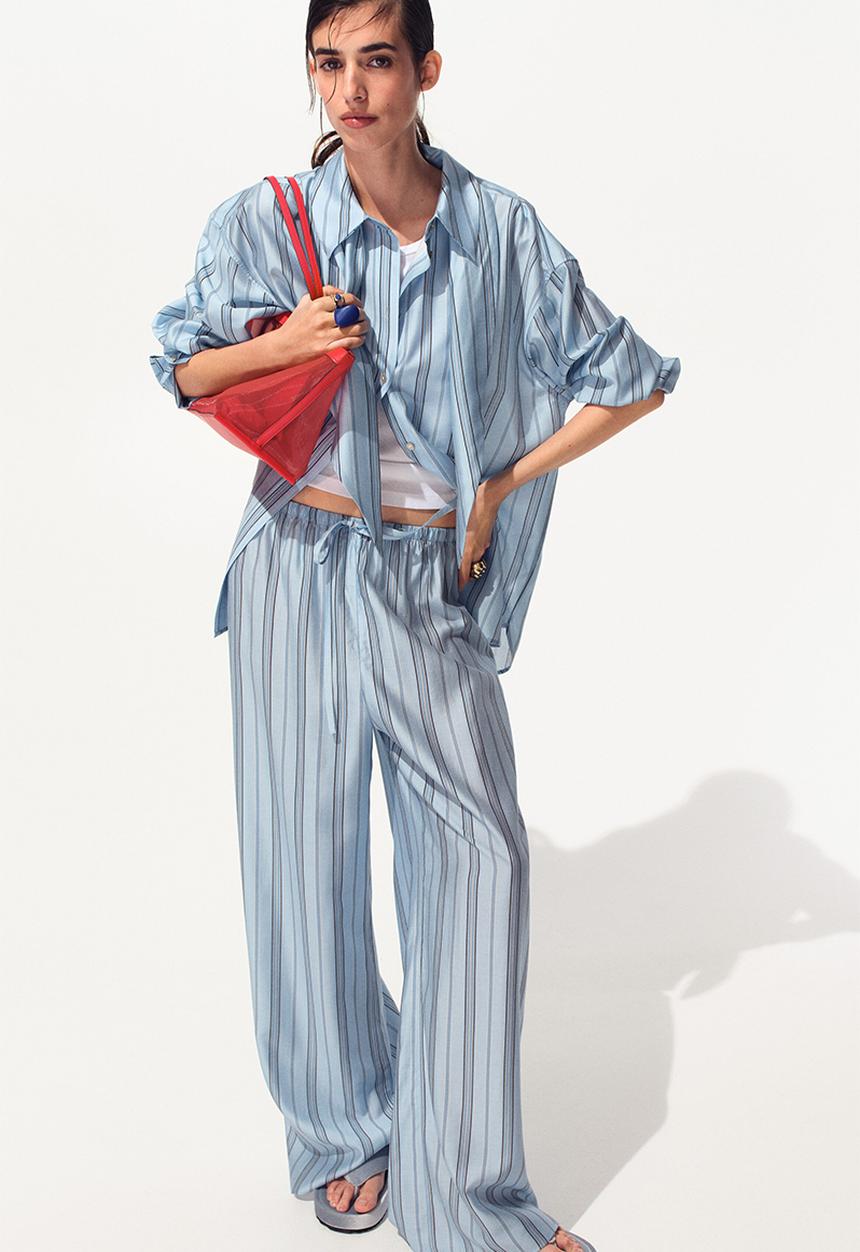 H&M - Oversized shirt - light blue/striped