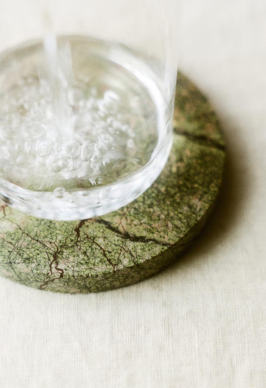 H&M - 4-pack marble coasters - beige/green