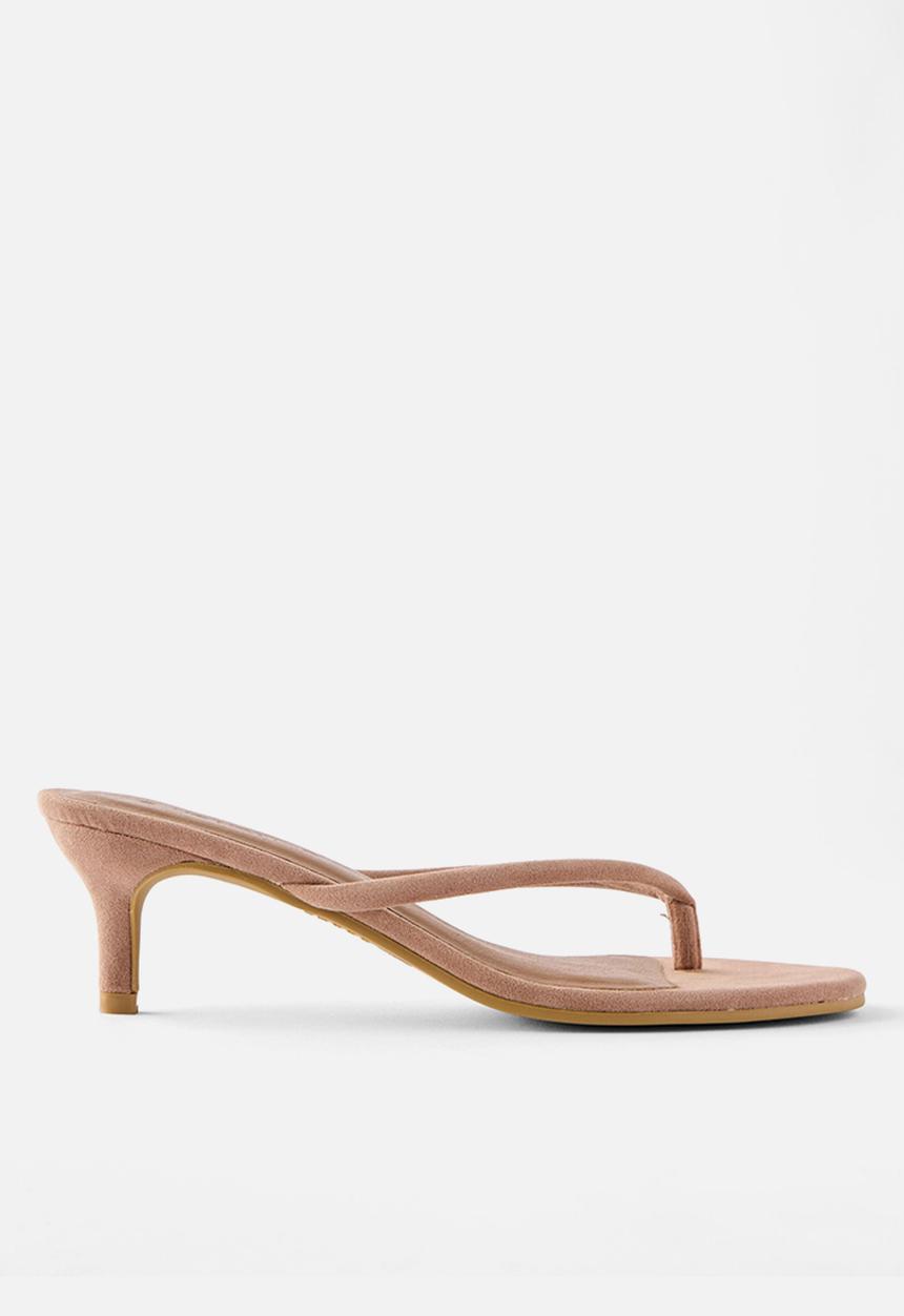 Cotton On - Harlow Flip Flop Kitten Heel - taupe micro