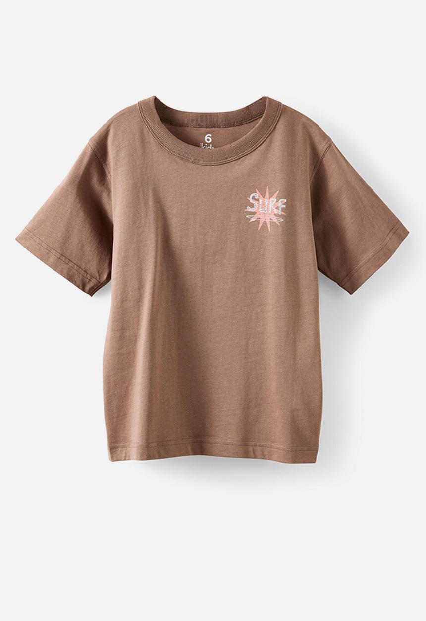 Cotton On - Essentials Graphic Short Sleeve Tee - Cookie Crumble/Surf Comp