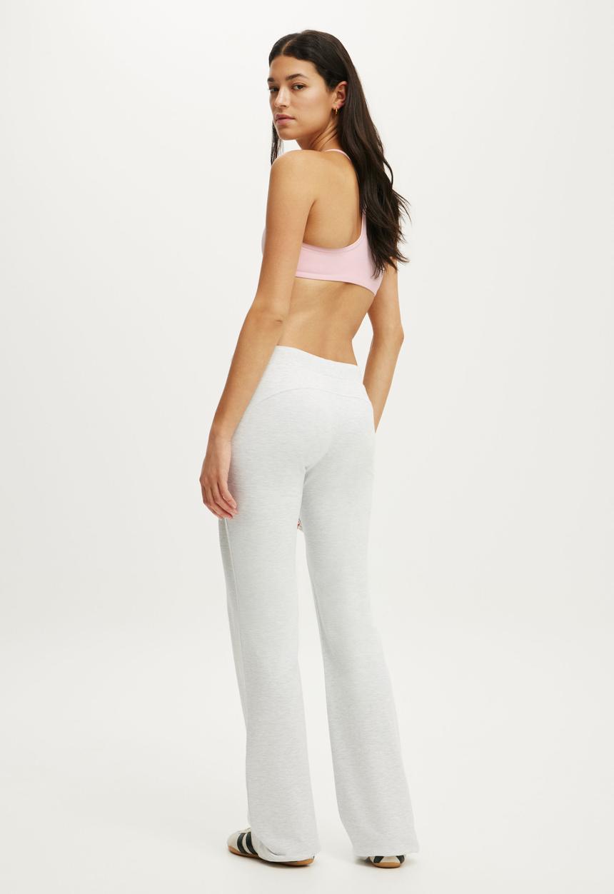 Cotton On - Sculpt Fleece Bootleg Sweatpant - Cloudy Grey Marle
