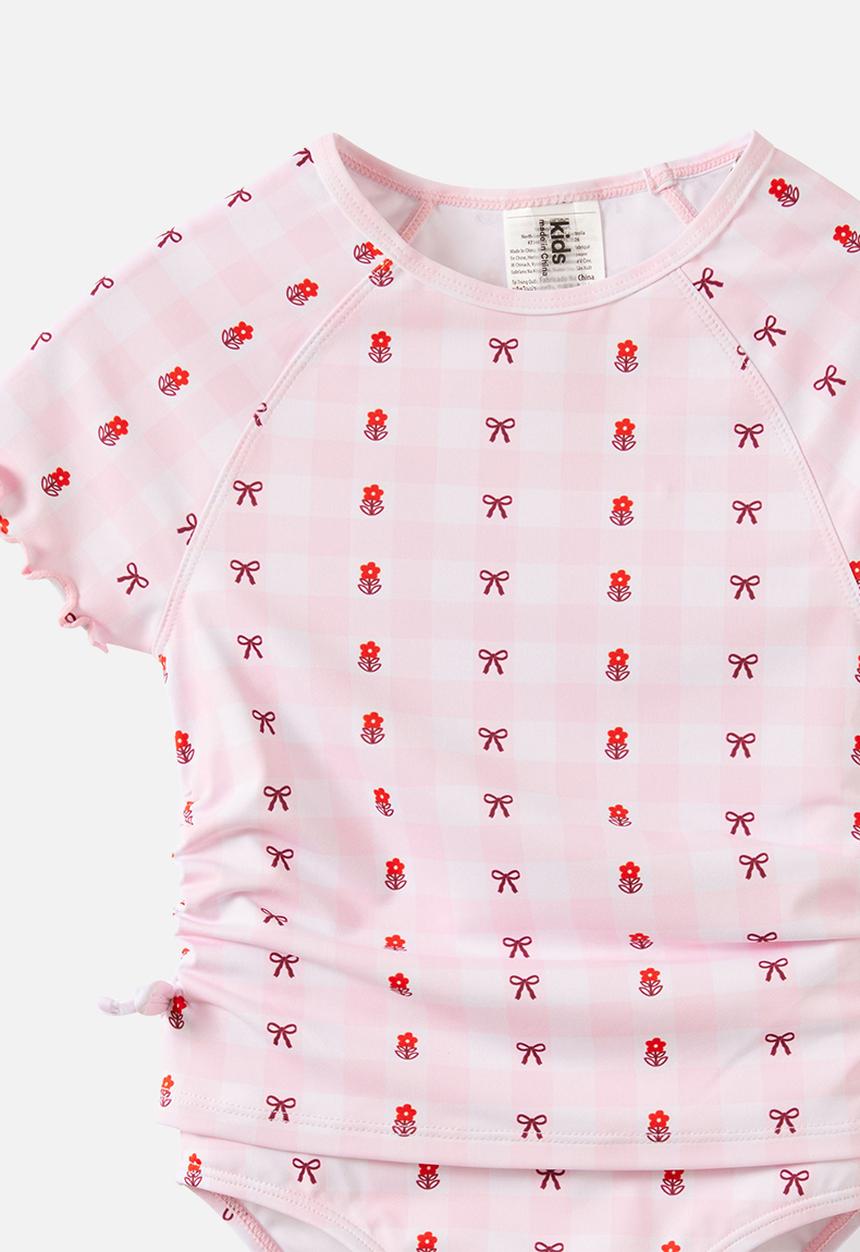 Cotton On - Florence S/S Rashie And Bikini Bottom Set - Ballet Pink/Floral Gingham