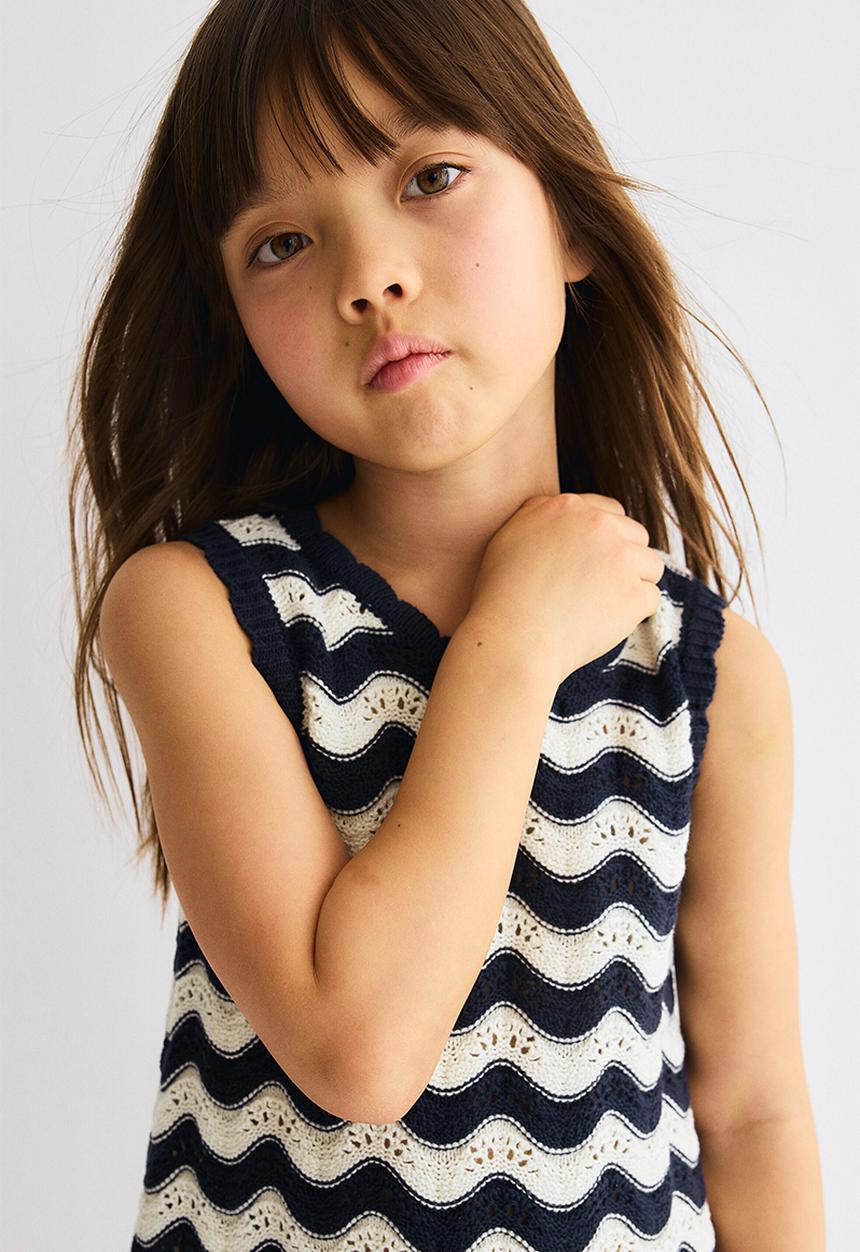 H&M - Appliqu?d hole-knit dress - navy blue/striped