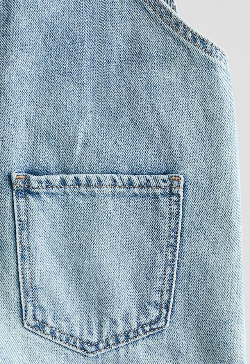 H&M - Denim dungaree shorts - light denim blue