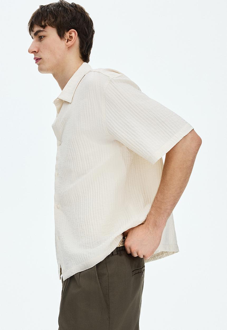H&M - Relaxed fit shirt - cream