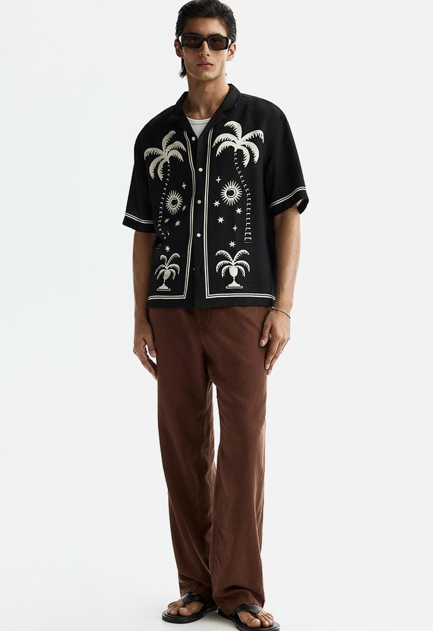 H&M - Relaxed fit printed resort shirt - black/patterned