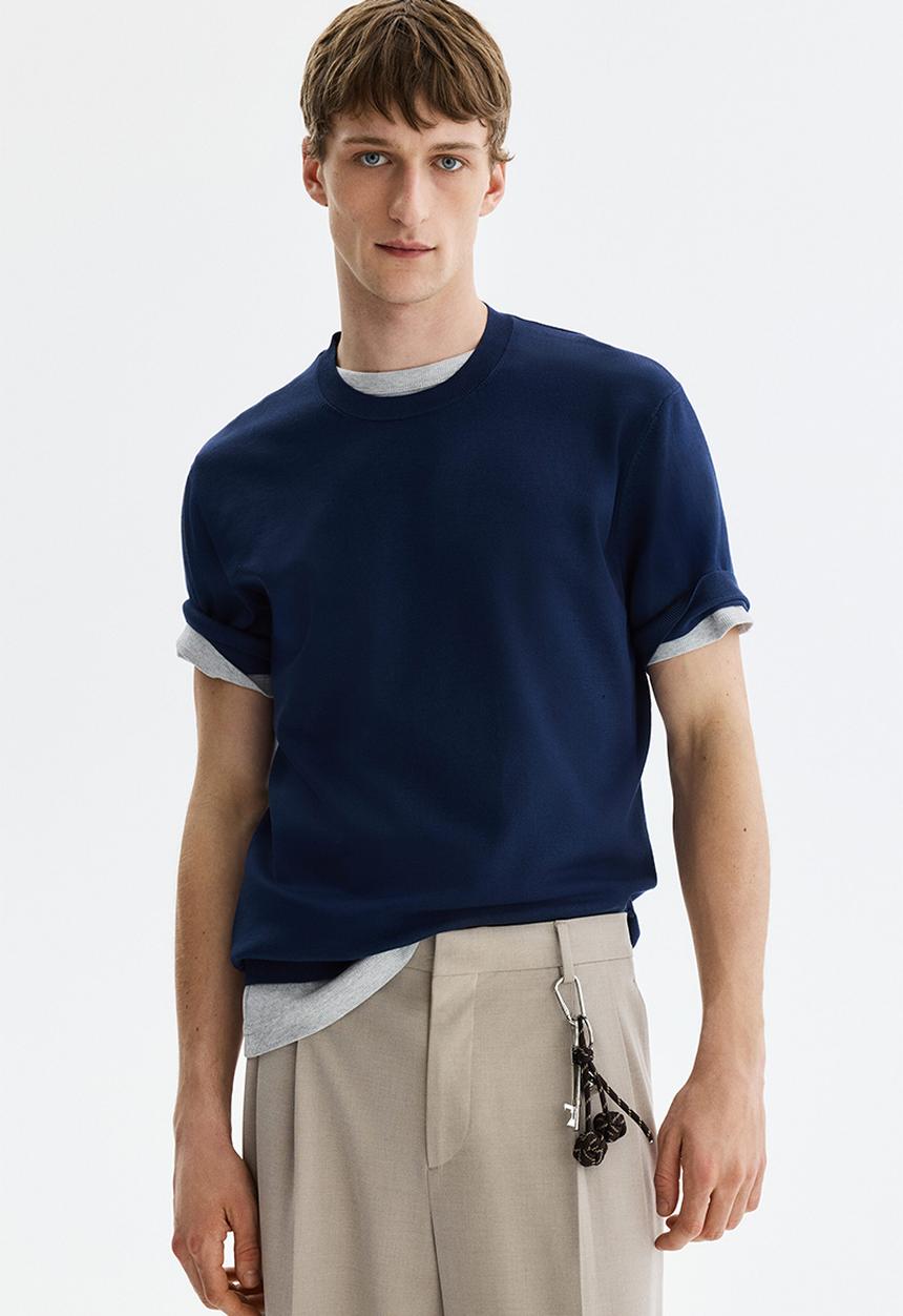 H&M - Slim fit knitted t-shirt - dark blue