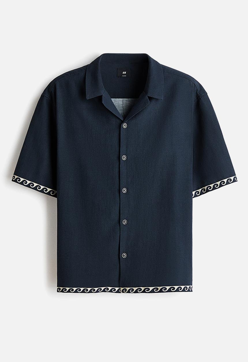 H&M - Relaxed fit cotton resort shirt - black/waves