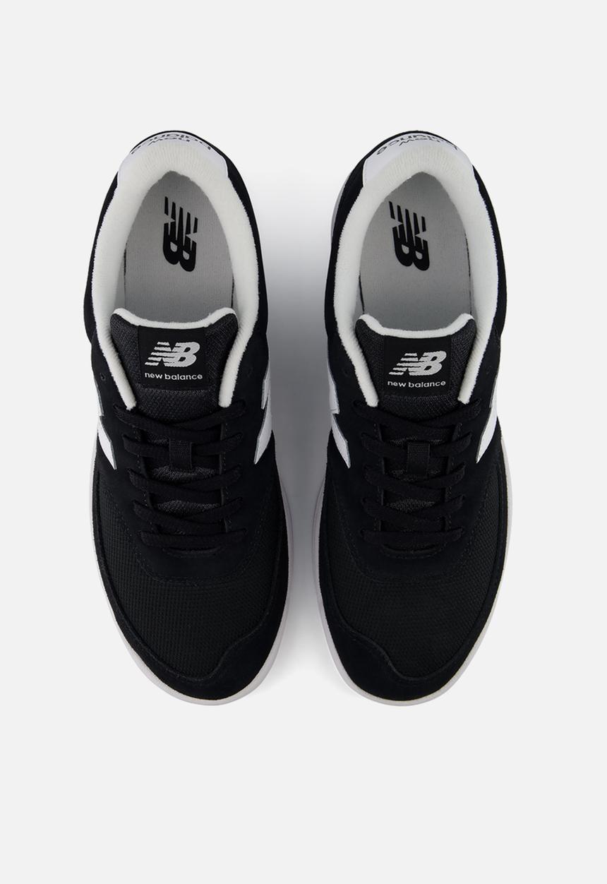 New Balance  - BB80