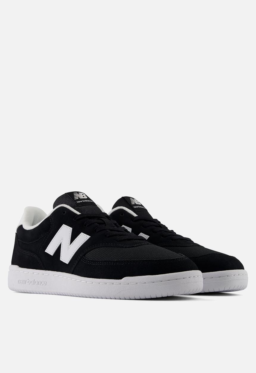 New Balance  - BB80