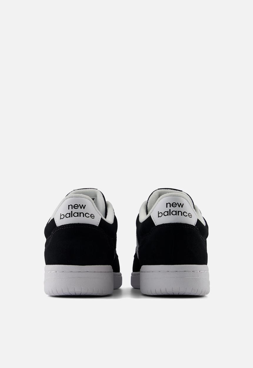 New Balance  - BB80