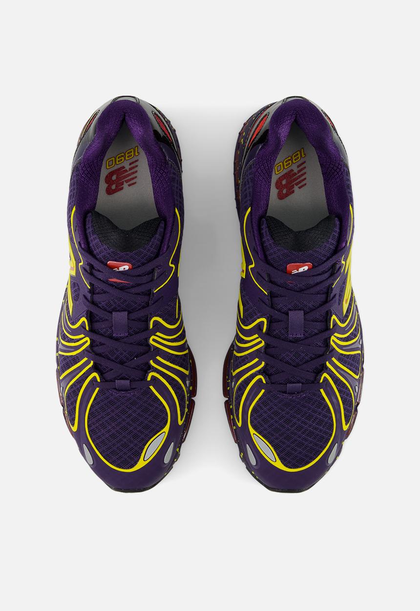 New Balance  - Abzorb 1890